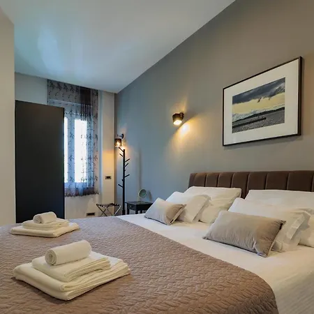 Sunset Bridge アパート