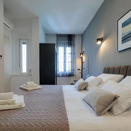 Sunset Bridge アパート *