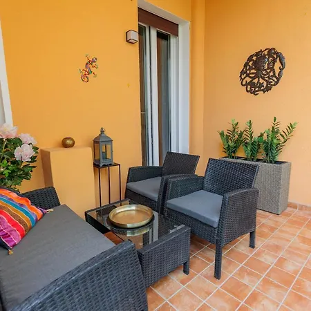 Sunset Bridge Apartment *